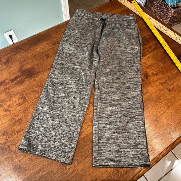 Under Armour Storm black gray wide leg sweatpants no size tag M measurement - Picture 1 of 11